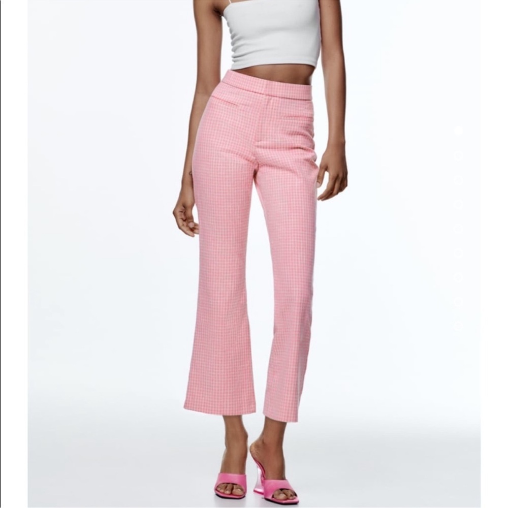 Zara Pink and White checked pants, size XL. Excellent condition. 💖